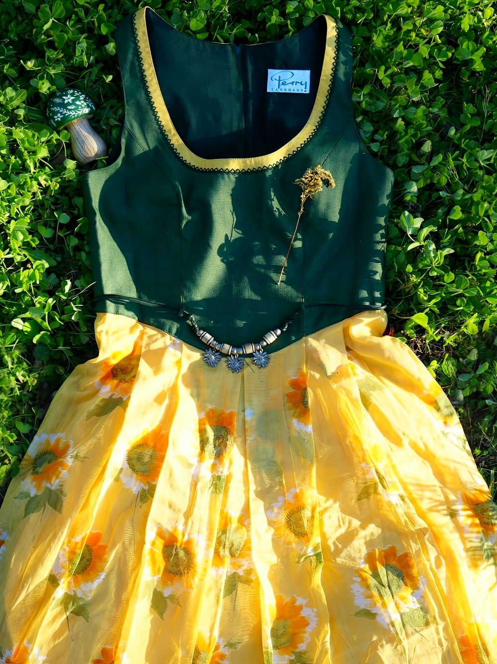 Vintage Sunflower Print Dress, Dirndl, Cottagecore, Whimsy, Fairycore, Bohemian